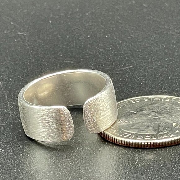 Middle Width Style 8mm Brushed Sterling 925 Silver Wrapped Band Boho Ring #1231 - Picture 9 of 10